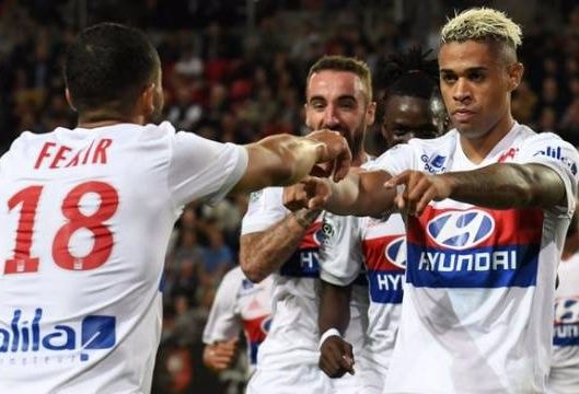 Lyon vượt Man City, PSG, sở hữu bộ ba tấn công hay nhất châu Âu