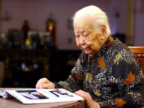 Tổ chức lễ tang cấp cao người hiến 5000 lượng vàng cho đất nước