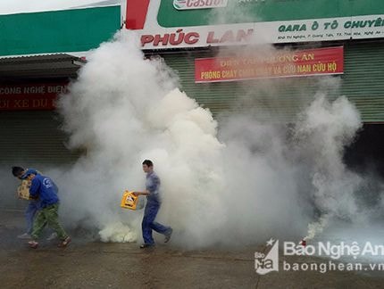 Cháy tại xưởng sửa chữa ô tô, chữa như thế nào?