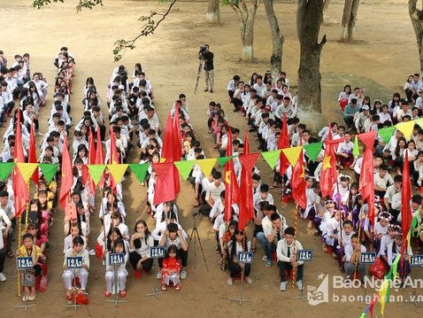 Mời dự lễ kỷ niệm 50 năm thành lập trường THPT Quế Phong