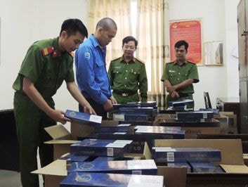 Vận chuyển lậu 10 nghìn gói thuốc lá trị giá 300 triệu đồng