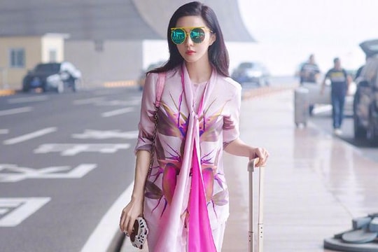 Phong cách khi mềm mại lúc nổi loạn của Phạm Băng Băng