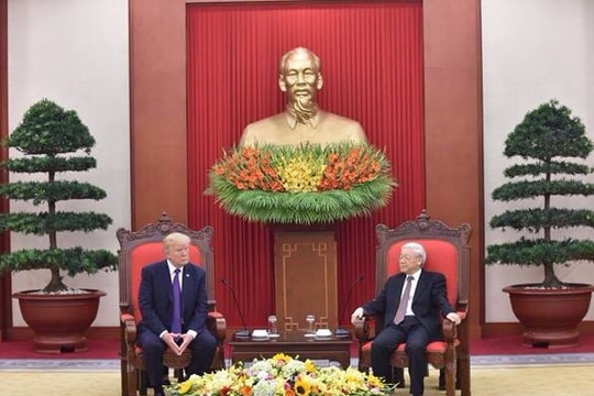 Tổng Bí thư Nguyễn Phú Trọng tiếp Tổng thống Hoa Kỳ Donald Trump