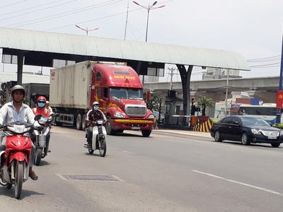 Nhiều trạm BOT bán vé tháng không sòng phẳng