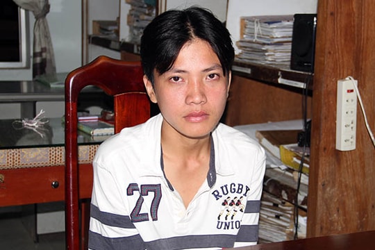 Bắt nhanh 2 thanh niên giật điện thoại từ hình ảnh camera an ninh