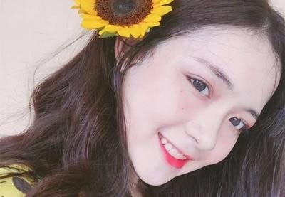 Nghệ An: Nữ sinh sở hữu lượng người theo dõi 'khủng' không thua kém hot girl