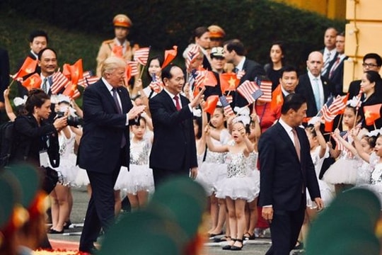 Nhìn lại chuyến công du 5 nước châu Á của ông Trump