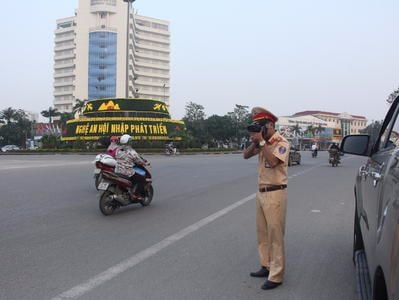 Hạn chế phóng nhanh, vượt ẩu bằng chế tài phạt nguội