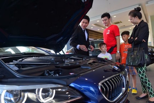 Xe hơi nhập khẩu từ Indonesia giảm mạnh