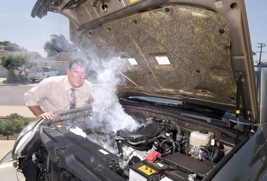 Tài xế hãy cẩn trọng vì những điều đơn giản có thể khiến ô tô 'chết đứng'