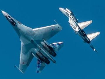 Tuyên bố bất ngờ: Dòng tiêm kích thế hệ 5 thực chất là Su-35