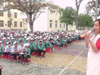 Gần 1.500 học sinh Yên Thành được truyền thông về sức khoẻ sinh sản