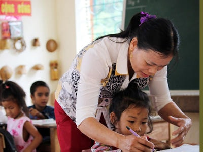 Dạy và học ở điểm trường chưa có bản