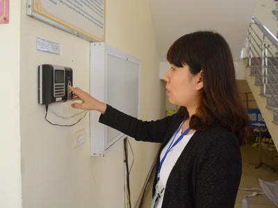 Nhiều công chức vắng mặt trong giờ, cán bộ quản lý không rõ lý do