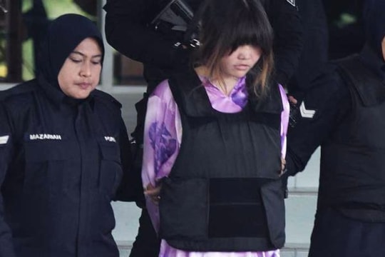 Vụ xử Đoàn Thị Hương kéo dài tới năm sau