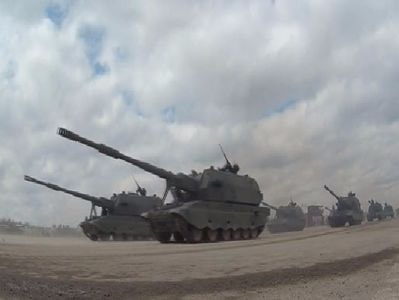 Sức mạnh bộ đôi siêu pháo tự hành Nga khiến Mỹ lo ngại