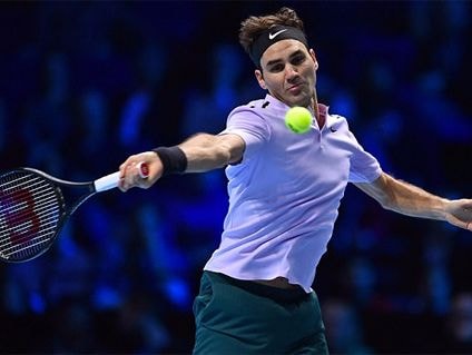 Federer thắng ngược, tiếp tục ám ảnh Marin Cilic ở London