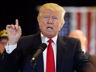 Ông Trump gọi bà Clinton là 'kẻ thua cuộc thảm hại nhất'