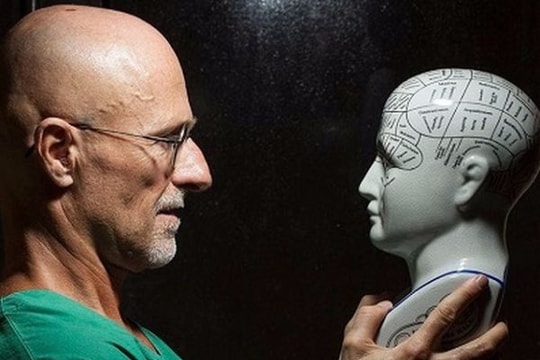 Đã sẵn sàng để ghép đầu người đầu tiên trên thế giới