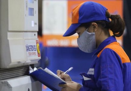 Giá xăng có thể tăng vào thứ Hai (20/11)