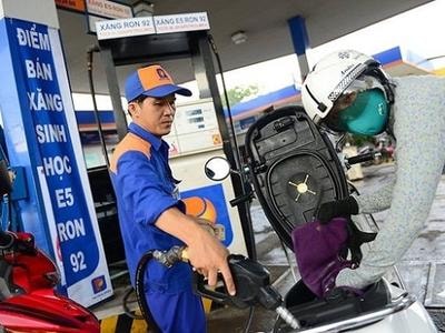 Petrolimex dừng bán xăng RON 92 từ ngày 15/12