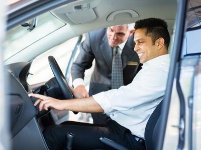 Thuộc 'nằm lòng' kinh nghiệm khi lái xe ô tô lạ