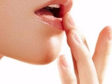 Dùng son môi thế nào cho đúng?