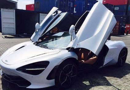 Siêu xe McLaren 720S đầu tiên cập bến Việt Nam