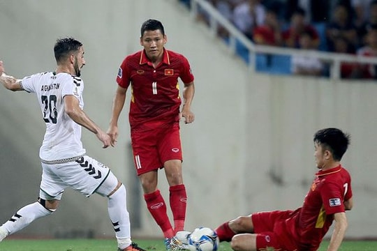 Quả bóng Vàng 2017: Công Phượng lép vế, Anh Đức đọ sức với Thanh Trung, Văn Quyết