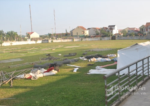 Sân vận động tiền tỷ khai thác chưa hiệu quả