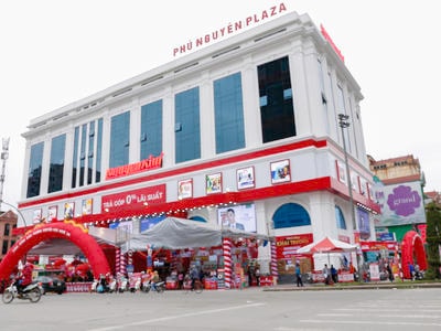 Nguyễn Kim khai trương trung tâm mua sắm tại Nghệ An