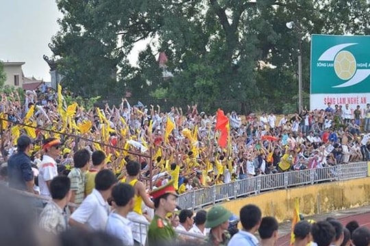 Niềm hạnh phúc của người hâm mộ xứ Nghệ là trên hết!