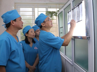 Bệnh viện PHCN Nghệ An: Tiên phong thành lập Trung tâm Phục hồi chức năng đột qụy và Đơn vị chống đau