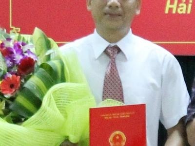 Hiệu phó trường cao đẳng bị bắt vì 'giả mạo trong công tác'