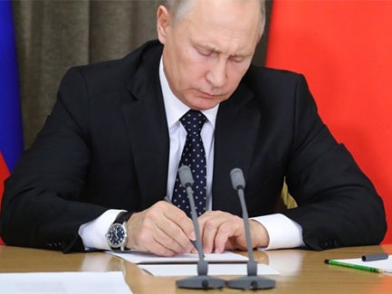 Tổng thống Putin phê chuẩn luật truyền thông 'đặc vụ ngoại quốc'