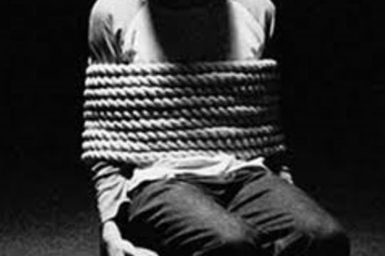 Giả Công an bắt người nước ngoài đòi 200 triệu tiền chuộc