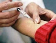 Truyền dịch gây chết người, 2 mẹ con bị truy tố