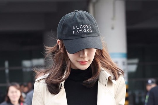 Angelababy gây chú ý vì khuôn mặt nhọn khác lạ