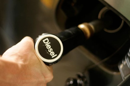 Mẹo khởi động ôtô máy dầu khi trời lạnh