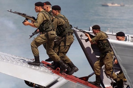 Cận cảnh lực lượng thủy quân lục chiến Nga đặc biệt tinh nhuệ