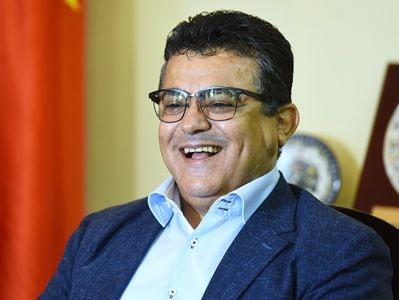 Đại sứ hơn 37 năm say mê 'sự kỳ diệu' của tiếng Việt