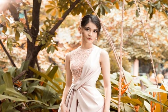 Huỳnh Thùy Dung làm 'nàng thơ' yêu kiều