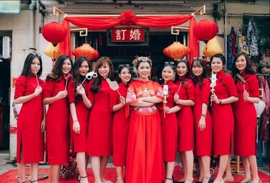 Lễ ăn hỏi theo phong cách 'bến Thượng Hải' gây sốt mạng xã hội