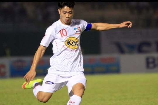 Rộ tin Công Phượng được mời sang Thái Lan chơi bóng