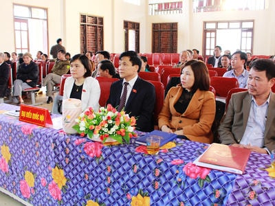 Hưng Nguyên: 3 giáo viên mầm non phụ trách hơn 90 trẻ