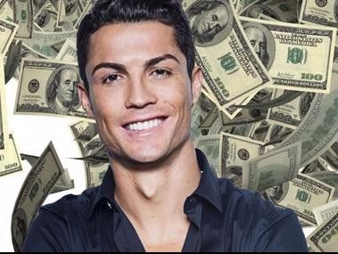 SỐC: Mỗi lần 'sống ảo', C.Ronaldo có ngay 9 tỉ đồng