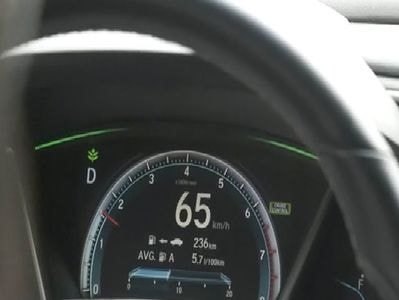 Kiểm soát hành trình - 'bí kíp' giúp tài xế Việt tiết kiệm xăng