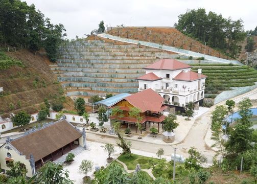 'Biệt phủ' ông Phạm Sỹ Quý bị phạt 507 triệu đồng và cho tồn tại