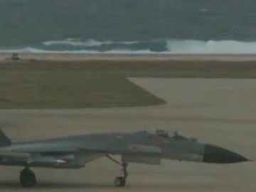 Trung Quốc lần đầu xác nhận điều chiến đấu cơ đến đảo ở Hoàng Sa