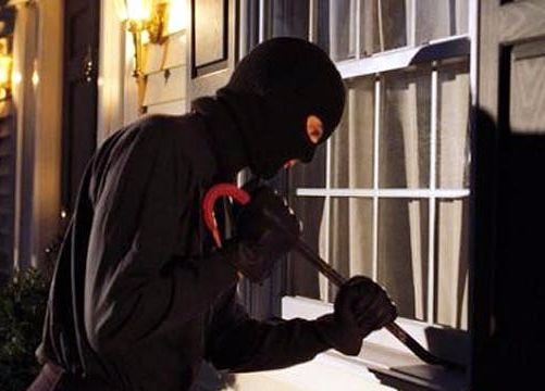 Bắt đối tượng đột nhập vào nhà bắt cóc trẻ em